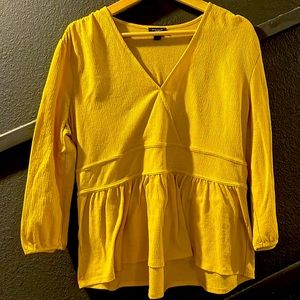 Yellow spring shirt